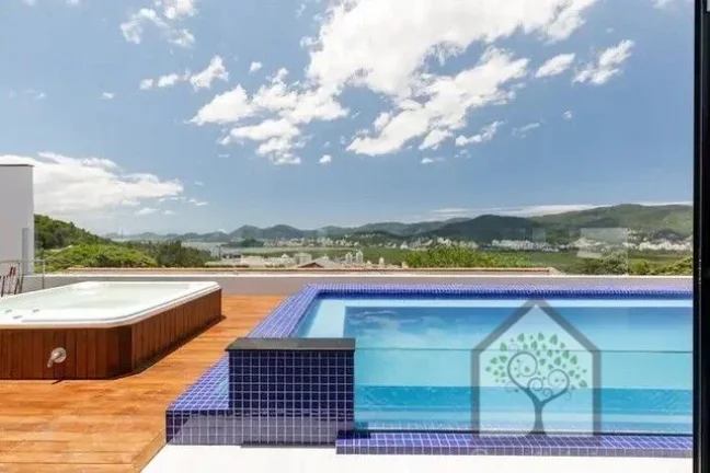Imagem Casa Alto Padrão na Trindade