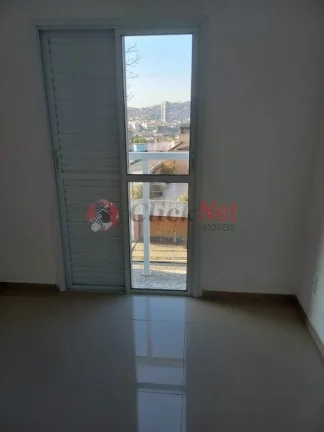 Imagem Ótima Cobertura em Prédio Sem Condomínio à Venda no bairro Vila Vitória em Santo André