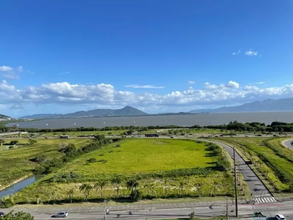 Imagem LINDA SALA COMERCIAL COM VISTA PARA O MAR! Prédio novo, moderno e muito bem localizado! Fácil aces...