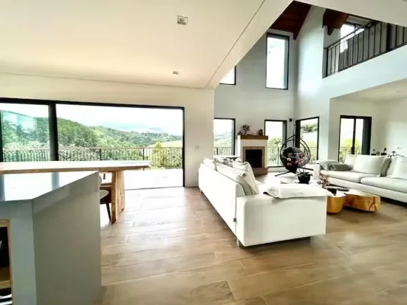 Imagem Arquitetura Inclusiva e Sofisticação: O Refúgio sem Barreiras na Mantiqueira