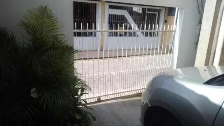 Imagem Sobrado com 160m² de Área Privativa - Ingleses