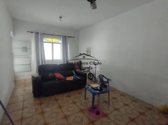 Imagem Casa à venda no bairro Jardim Ícaro - Guaratinguetá/SP