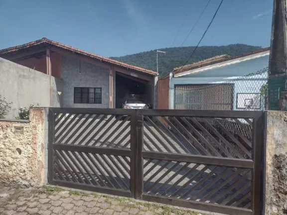 CASA COM 114.21 m² - SOLEMAR - PRAIA GRANDE SP