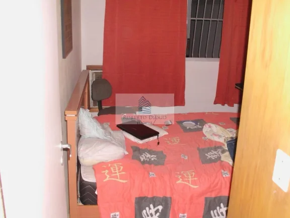 Imagem Imóvel à venda em Icaraí, Niterói-RJ: Apartamento de 3 quartos com suíte, sala ampla e vaga de garagem. Venha conferir!
