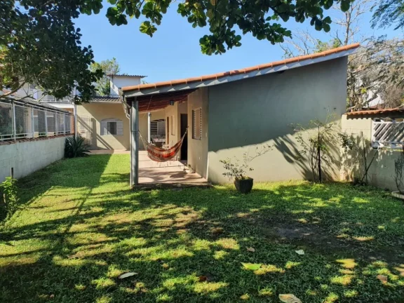 Imagem Casa para Venda em Itanhaém, Santa Teresinha, 3 dormitórios, 3 suítes, 1 banheiro, 5 vagas