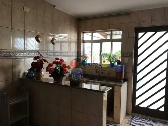 Imagem Casa à venda 2 Quartos, 3 Vagas, Vila Príncipe de Gales, Santo André - SP