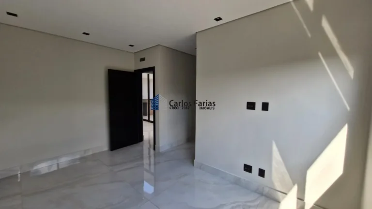 Imagem Casa em Condomínio para Venda em Brasília, Setor Habitacional Tororó (Jardim Botânico), 3 dormitórios, 3 suítes, 5 banheiros, 2 vagas