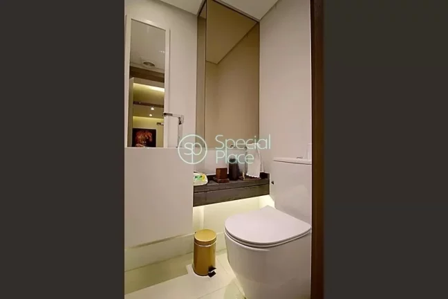 Imagem Excelente apartamento garden no Panamby - Área: 238m² - Living com pé direito duplo, varanda com ...