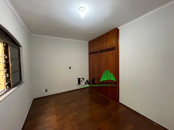 Imagem Casa para Venda em Limeira, Jardim Morro Azul, 3 dormitórios, 1 banheiro, 2 vagas