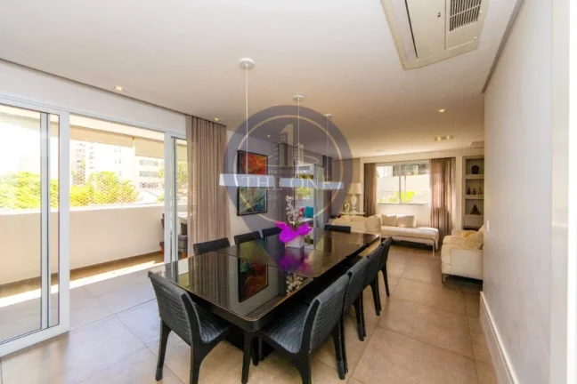Imagem Apartamento de Luxo no Paraíso: 3 quartos, 3 suítes, 2 salas, 5 banheiros, 4 vagas de garagem, 220m² - São Paulo-SP