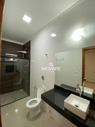 Imagem Casa com 3 dormitórios à venda, 156 m² por R$ 420.000,00 - Jardim Bandeirantes - Itumbiara/GO