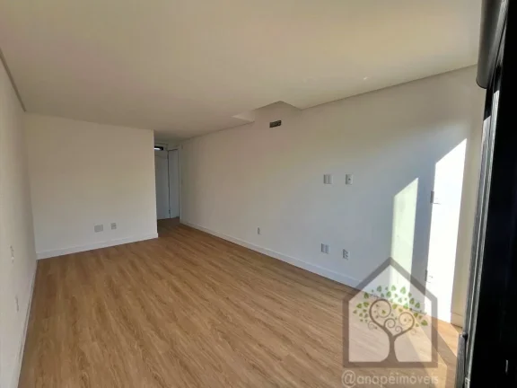 Imagem Casa nova no Campeche