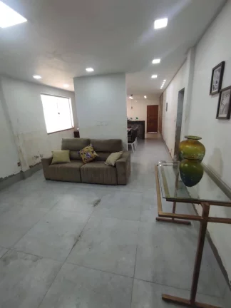 Imagem CASA A VENDA EM GOVERNADOR VALADARES CRECI/MG 42.187