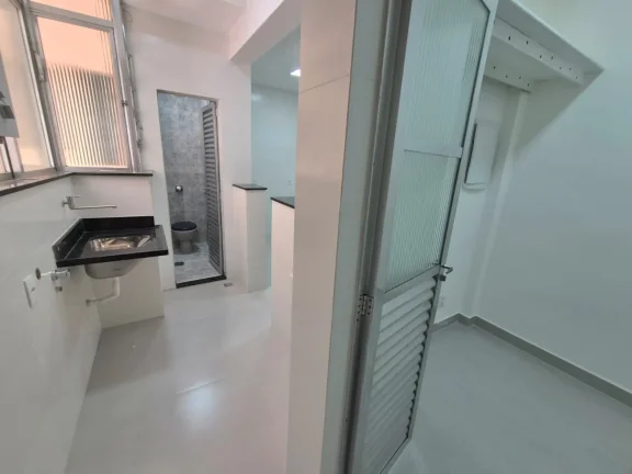 Imagem Apartamento para Venda em Rio de Janeiro, Botafogo, 3 dormitórios, 1 suíte, 2 banheiros, 1 vaga