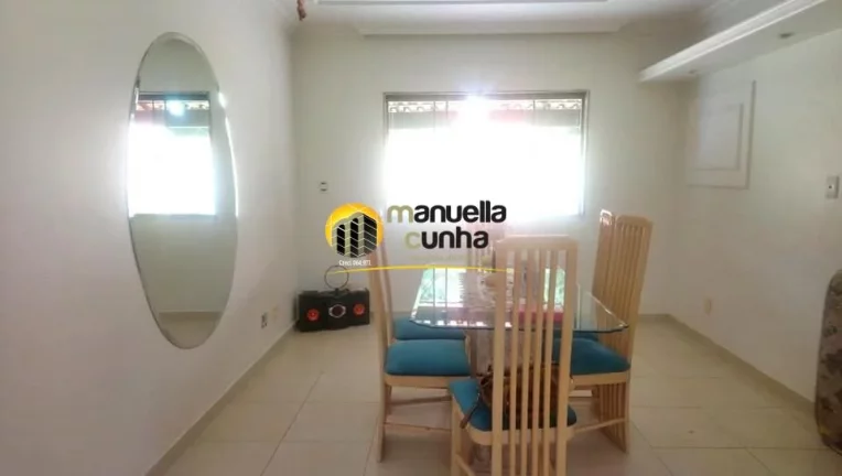 Imagem Belíssima Casa de condomínio C/4Qts e Área de Lazer Completa!