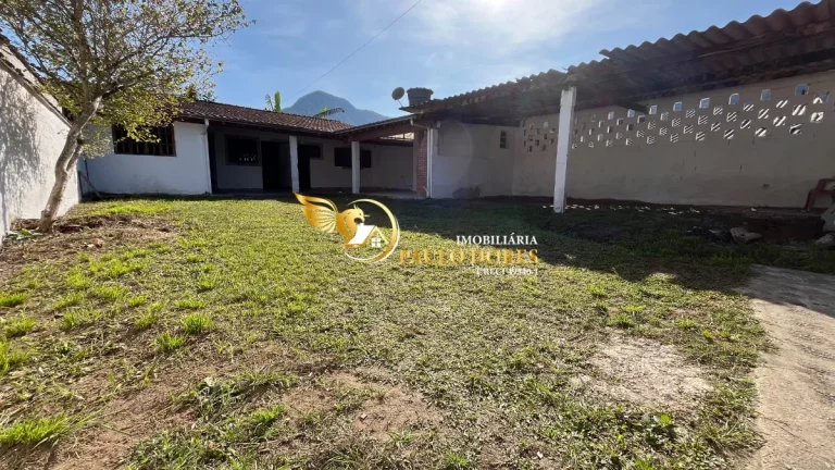 Imagem Oportunidade em Ubatuba Edícula a menos de 1 km da Praia do Perequê-Açu