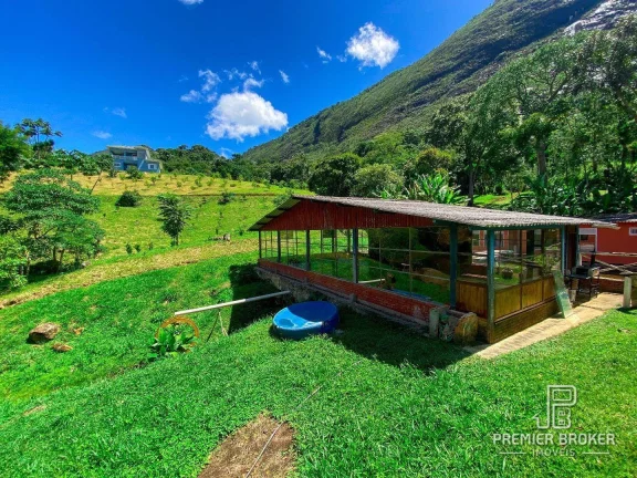 Imagem Sítio à venda, 420000 m² por R$ 4.000.000,00 - Três Córregos - Teresópolis/RJ