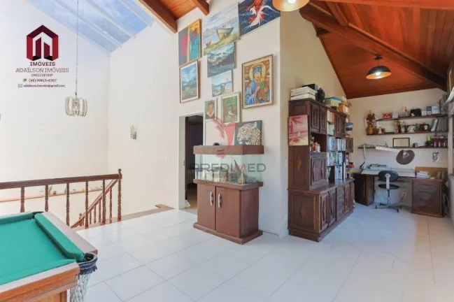 Imagem Casa a venda em Florianópolis SC Bairro Trindade com 4 quartos, sendo 2 suítes ,295m²