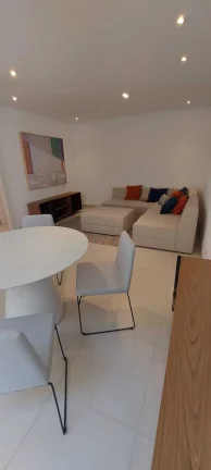 Imagem Casa de condomínio à venda em São Paulo, Morumbi, com 4 quartos, 300,04m2