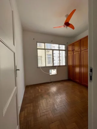 Imagem APARTAMENTO de 3 DORMTÓRIOS em BOTAFOGO - R$ 630.000 - Próximo ao metrô - Rio de Janeiro, RJ