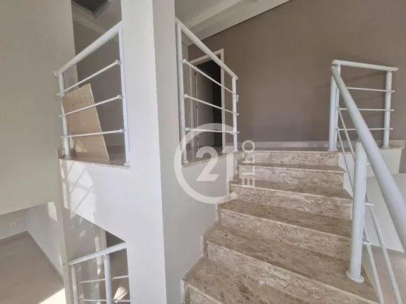 Imagem Casa com 4 dormitórios à venda, 279 m² por R$ 1.090.000,00 - Terras do Madeira - Carapicuíba/SP