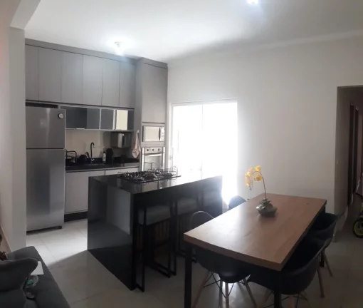 Imagem CASA À VENDA COM 2 DORMITÓRIOS NO JARDIM AMÉLIA EM SUMARÉ/SP