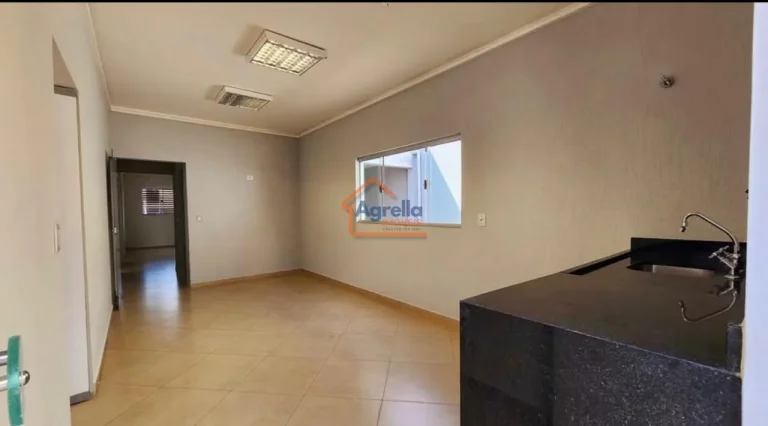 Imagem Casa à venda no bairro Aterrado - Mogi Mirim/SP