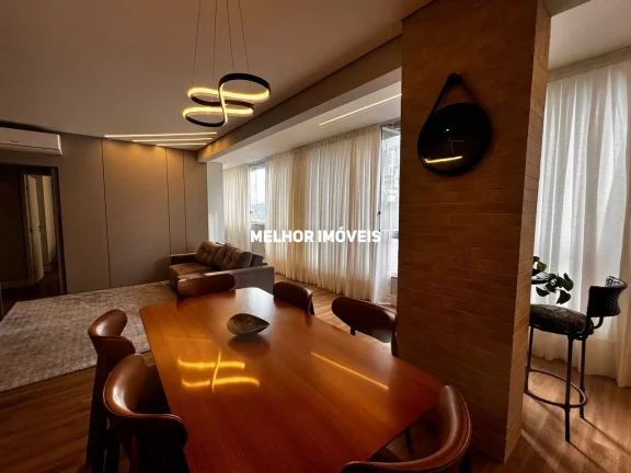 Imagem Apartamento Garden á venda com 3 dormitórios, 2 vagas de garagem e área externa com piscina localizado no centro de Balneário Camboriú