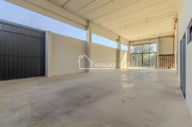 Imagem Espaço Comercial Premium em Alphaville Nova Esplanada: Sua Próxima Sede de Sucesso!