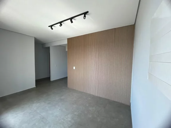 Imagem Apartamento à venda com 3 quartos, sendo 1 suíte, no centro de Atibaia - SP