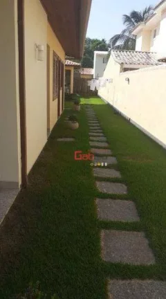 Imagem Casa com 6 dormitórios à venda, 438 m² por R$ 3.500.000,00 - Marina - Armação dos Búzios/RJ