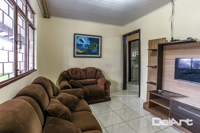 Imagem Excelente casa térrea com uma generosa metragem de R$ 160,00m2 aproximadamente - em alvenaria, localizada a próxima também a panificadoras, mercados,