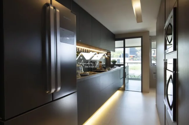 Imagem Apartamento com 3 Quartos à Venda, 121 m² em Barra Da Tijuca - Rio De Janeiro