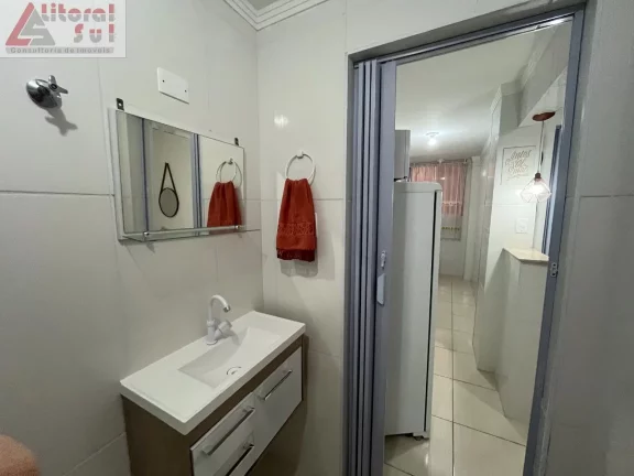 Imagem Apartamento à venda na Guilhermina, Praia Grande-SP: 1 quarto, 1 sala, 1 banheiro, 1 vaga de garagem, 47m² de área!