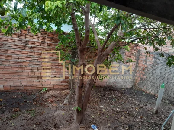 Imagem Casa à venda em Sinop-MT no Jardim Novo Horizonte: 5 quartos, 2 salas, 2 vagas de garagem, 240m² de área!