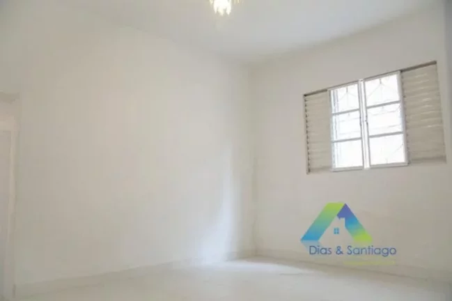Imagem Terreno com imóvel Comercial/Residencial à 550 metros do Metrô Saúde
