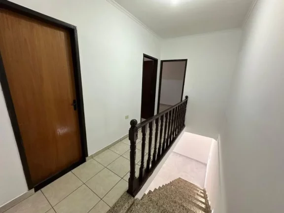 Imagem Sobrado com 3 dormitórios à venda, 236 m² por R$ 750.000,00 - Cidade Edson - Suzano/SP