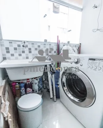Imagem Apartamento à venda em Pinheiros com 2 dormitórios e 2 vagas.
