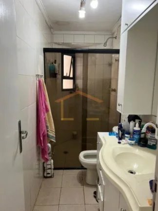 Imagem Apartamento amplo, 158m², 3 dormitórios, sendo 1 suíte, totalizando 4 banheiros, lavabo, dependê...