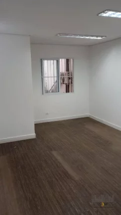 Imagem Galpão para locação na Vila Romana São Paulo SP com 830m², 8 banheiros e 2 vagas de garagem
