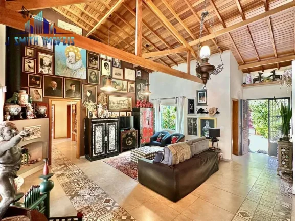 Imagem Casa Térrea, rústica e única! Terreno 1.754m². 3 Dorms. + Suíte Hóspedes!