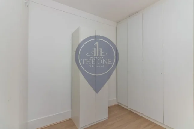Imagem Imóvel de Alto Padrão na Vila Nova Conceição - 2 quartos, 2 suítes, 2 salas, 4 banheiros, 2 vagas, 127m² - São Paulo-SP