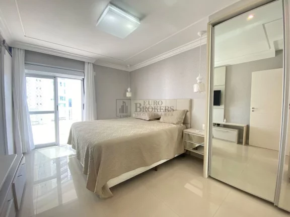 Imagem Apartamento Frente Mar com 4 suítes à venda na Barra Sul em Balneário Camboriú