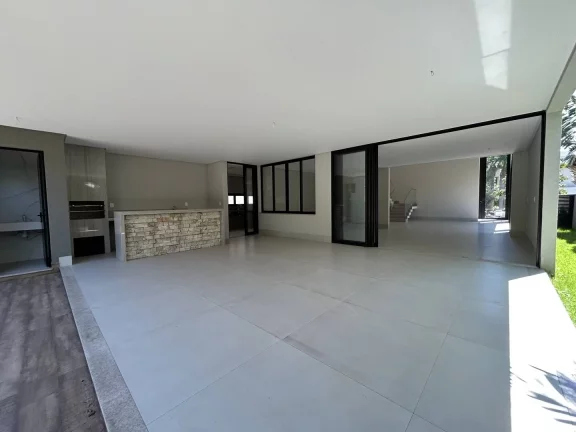Imagem SOBRADO ALPHAVILLE IPÊS