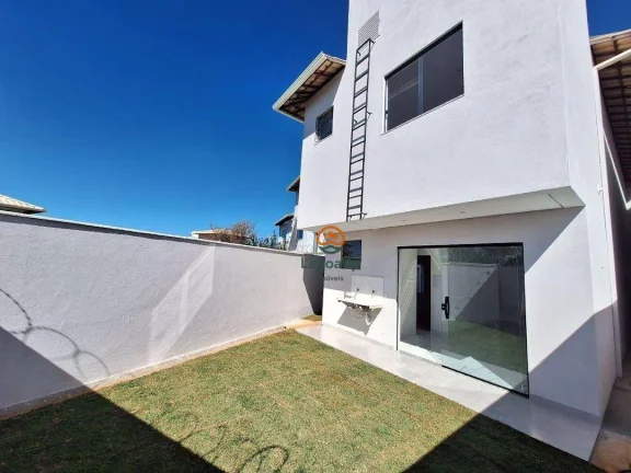 Imagem Casa com 4 dormitórios à venda, 152 m² por R$ 990.000 - Lundceia - Lagoa Santa/MG