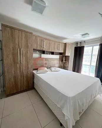 Imagem Apartamento com 3 dormitórios à venda, 107 m² por R$ 990.000,00 - São Bento - Cabo Frio/RJ
