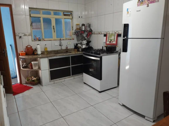 Imagem Casa para Venda em Atibaia, Jardim Alvinopolis, 2 dormitórios, 1 banheiro, 1 vaga