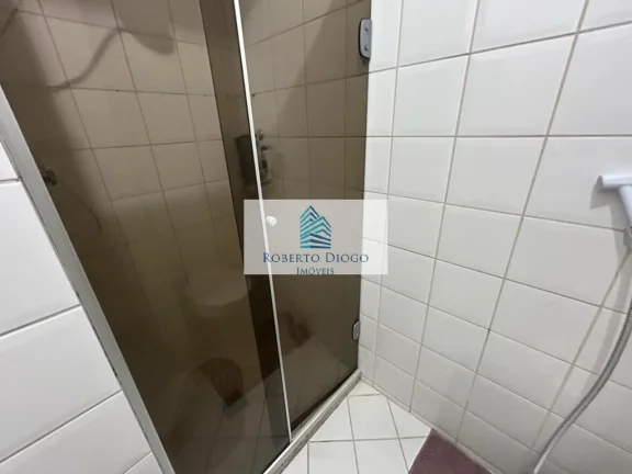 Imagem Apartamento à venda em Niterói-RJ, Icaraí: 3 quartos, 1 suíte, 1 sala, 2 banheiros, garagem e 98m² de área. Imperdível!