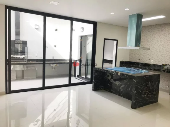 Imagem Sobrado à venda 3 Quartos, 3 Suites, 3 Vagas, 260M², Santa Maria, São Caetano do Sul - SP