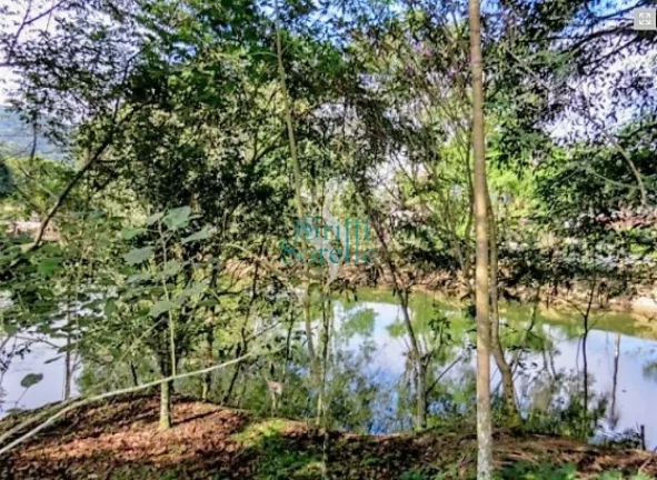 Imagem Casa em Condomínio à Venda no Horto Florestal - Ubatuba/SP.